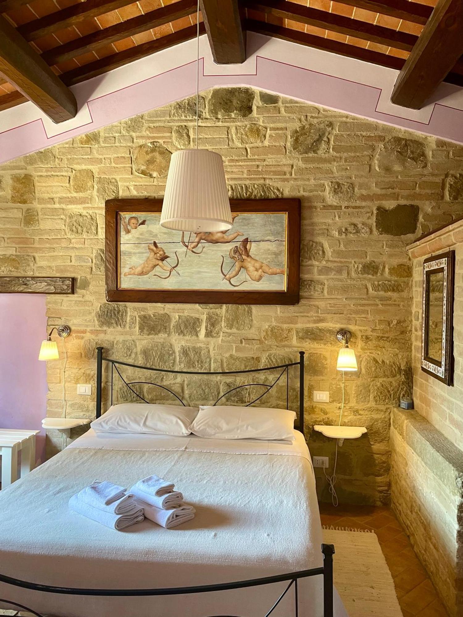 Il Cortile Delle Rose Holiday House بيرودجا المظهر الخارجي الصورة